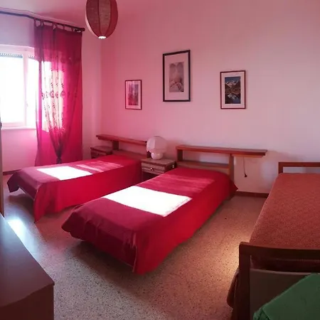 Casa Vacanze Con Giardino - Sud Sardegna Nebida