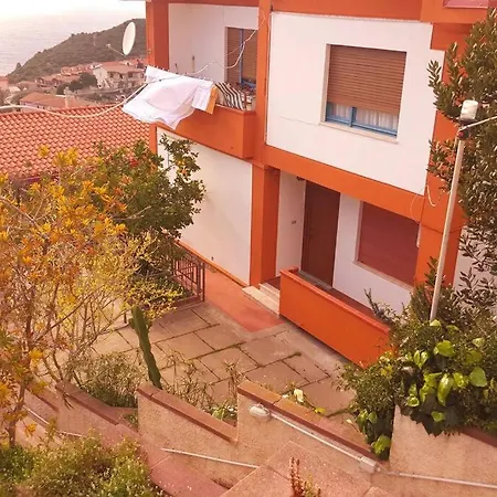Feriehus Casa Vacanze Con Giardino - Sud Sardegna *